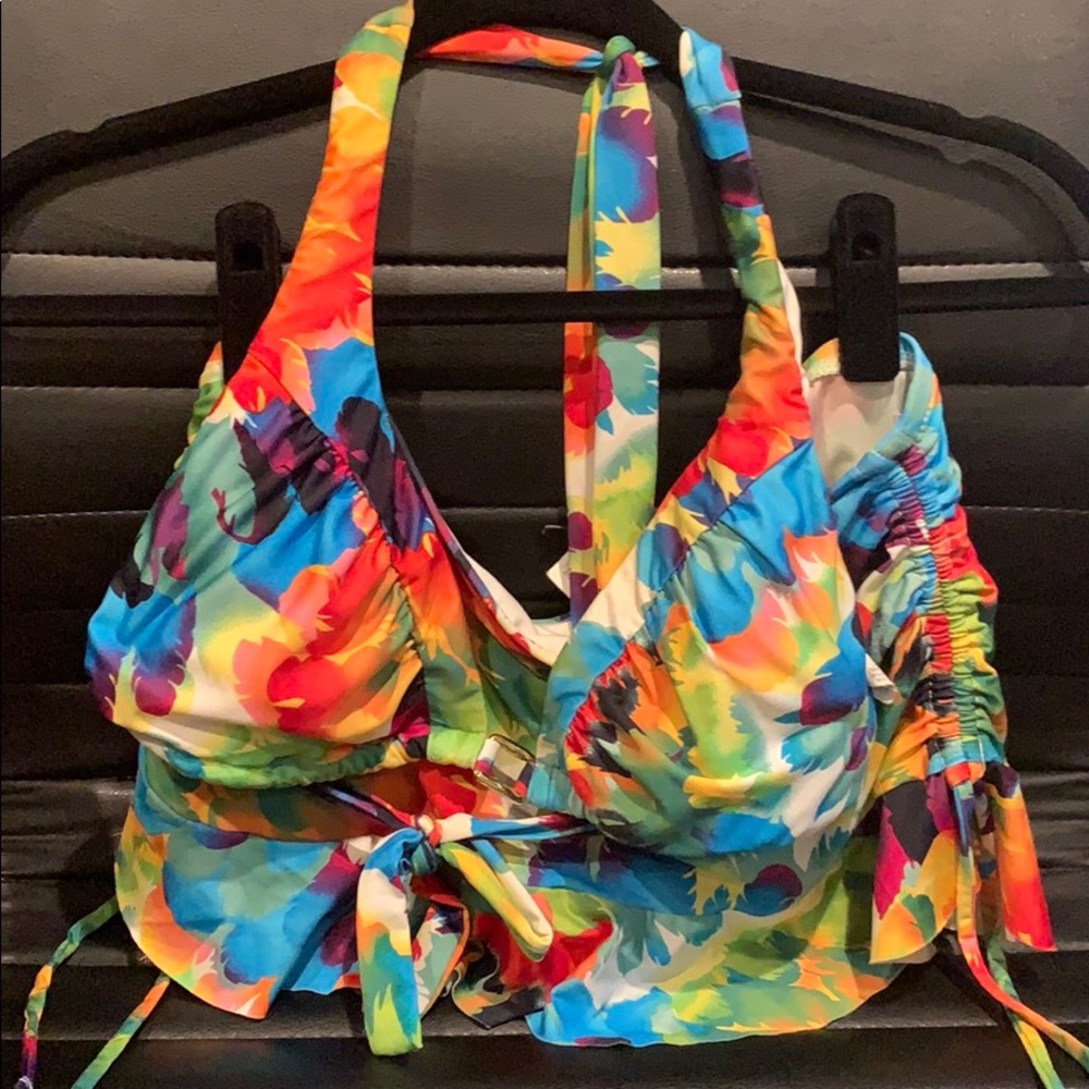 Colorful skirted bikini